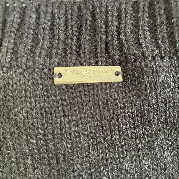 KARL LAGERFELD PARIS MUFFLER & TOUCH GLOVE SET - Picture 2 of 3